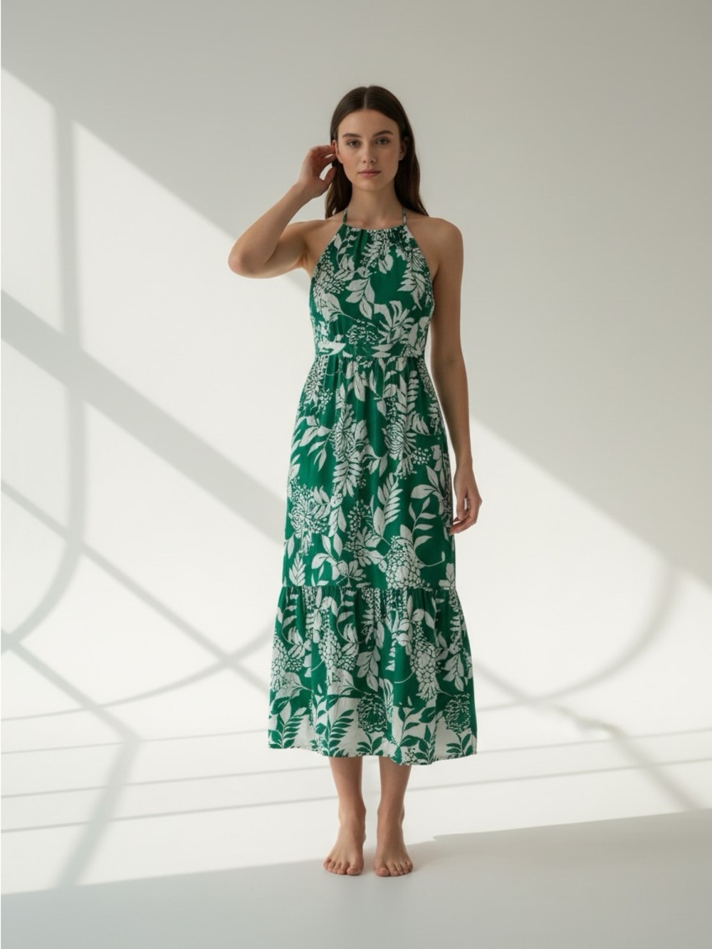 New Adrianna Papell Green Floral Halter Midi Dress  size 4